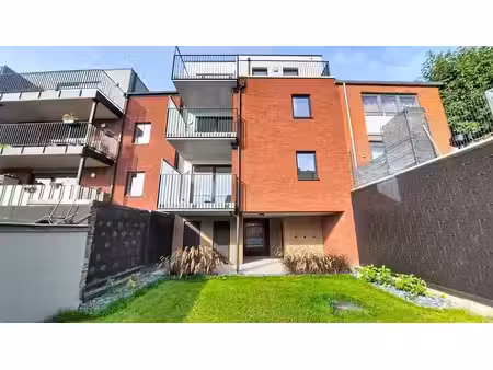 herve centre: appartement 2 chambres avec terrasse