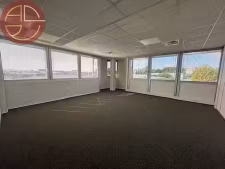 location locaux professionnels 360 m² à colomiers (31770)  3 750 €