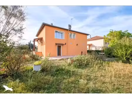 villa de 4 pièces principales