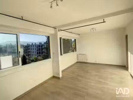 location appartement t1 à aix-en-provence (13080) : à louer t1 / 37m² aix-en-provence