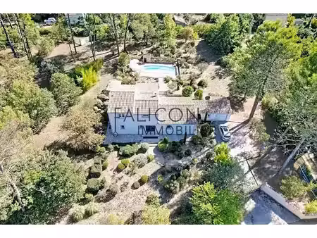 vente villa 6 pièces 180 m² à la celle (83170)  695 000 €