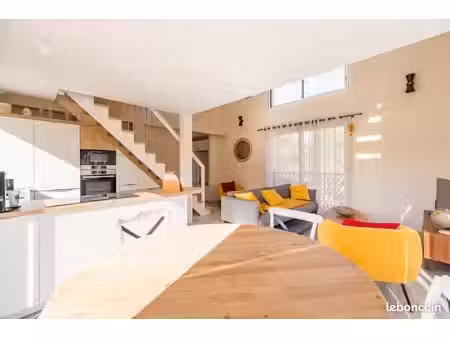appartement 4 pièces 101 m²