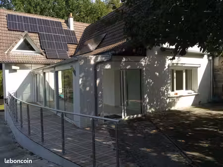 maison à reprendre en structure ou à démolir – terrain de 1 159 m²