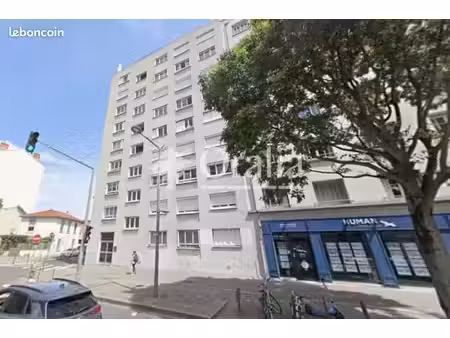 parking 10 m² lyon