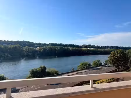 duplex t3 + mezzanine  dernier étage avec ascenseur  86 45 m² carrez  balcon  cave et gara
