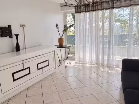 exclusivité t4 85 m2 3 chambres grand balcon cave
