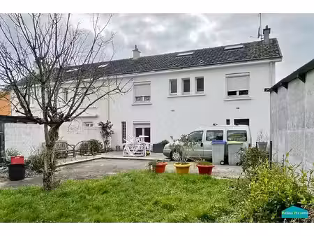 maison avec 5 chambres. le pellerin.