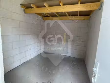 parking à louer