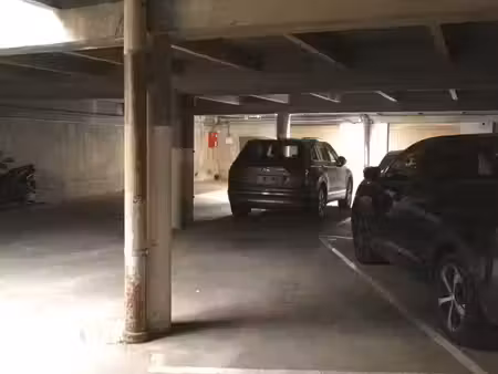 parking à louer