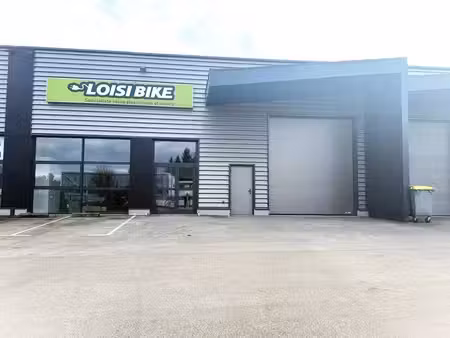 local commercial à louer