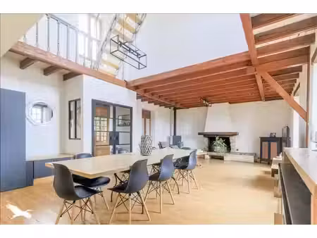 maison en pierre de 6 pièces principales