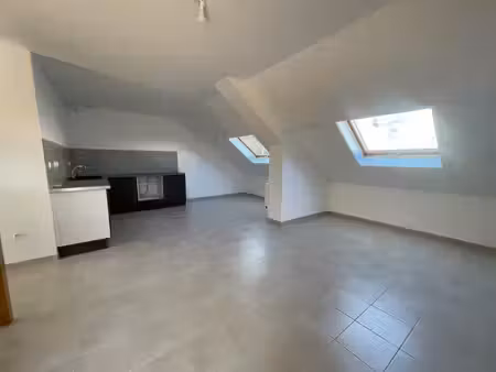 appartement à louer- linas/ accès n20