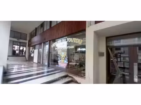 local commercial à vendre