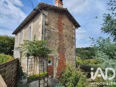 maison de village à cherves-châtelars (16310)