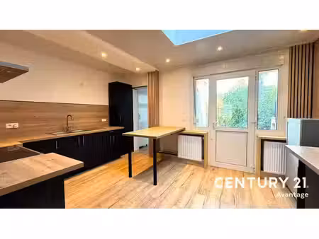 colocation - 650 euros par mois par chambre avec garage
