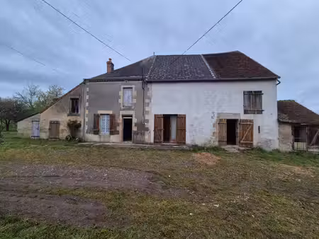 maison ou petite ferme à vendre 4 pièces aigurande (36) terrains 1 3 hectares
