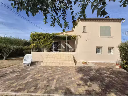 maison avec garage   dépendance sur 2761 m² de terrain constructible