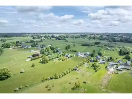 terrain d’exception au cœur de l’ardenne–censes (houffalize)
