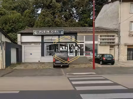 local commercial à louer