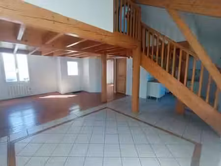 location maison à la roche-sur-yon (85000) : à louer / 73m² la roche-sur-yon