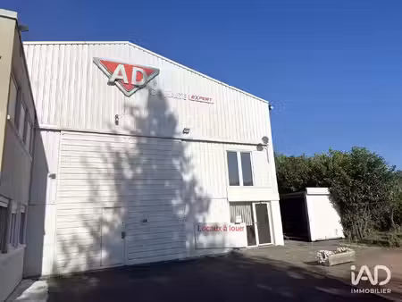 location local d’activités 558 m²