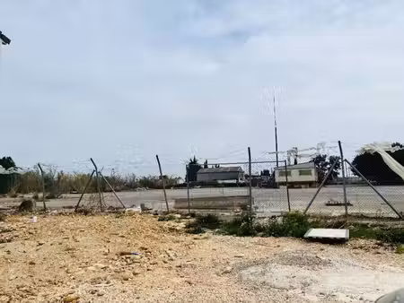 terrain constructible neuf à vendre