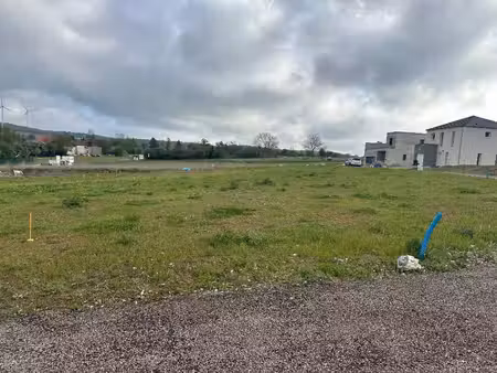 terrain constructible neuf à vendre