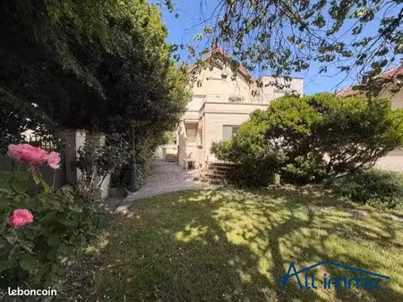 maison 7 pièces 143 m²