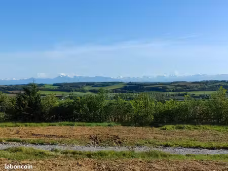 terrain 562 m² montferrand