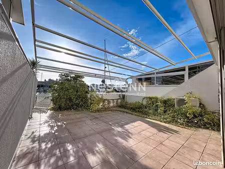 appartement 2 pièces 70 m²
