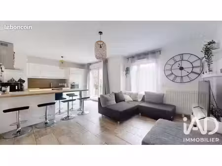 appartement 3 pièces 64 m²