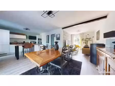 maison 5 pièces 122 m²