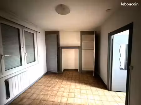 studio 1 pièce 22 m²