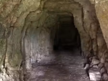 cave en roc