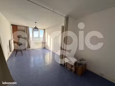 appartement 2 pièces 53 m²