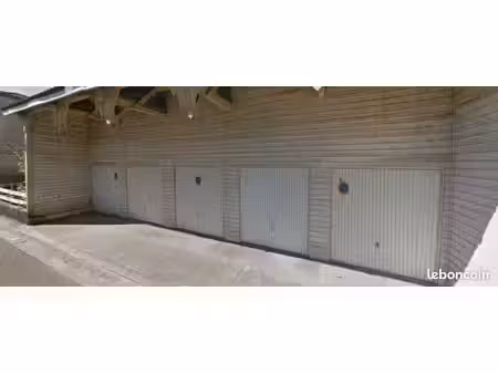 location garage casteljaloux