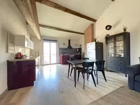 location meublée appartement 3 pièces 78 m² à pezenas (34120)  895 €