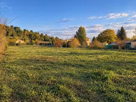 terrain constructible neuf à vendre