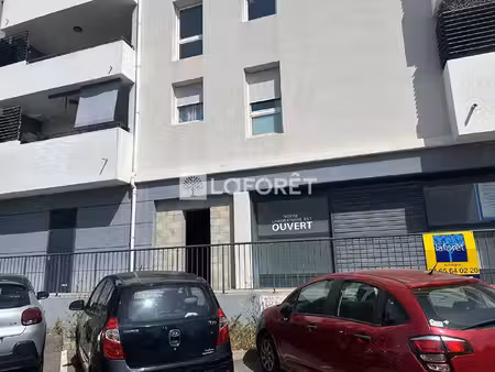 local commercial à vendre