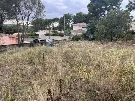 terrain constructible neuf à vendre
