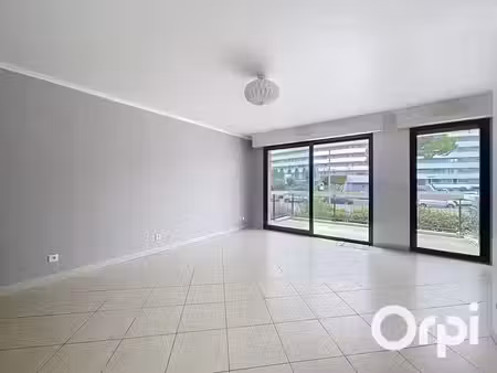 vente appartement 1 pièce 40.69 m² à villeneuve-loubet (06270)  279 000 €