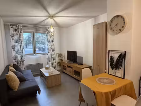 à louer ? t2 entièrement meublé de 35 90 m² ?