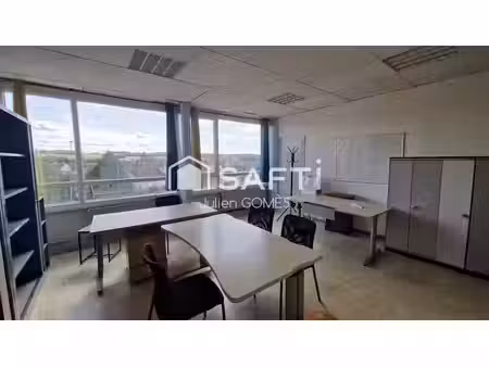 location locaux professionnels 1 pièce 30 m² à trilport (77470)  420 €