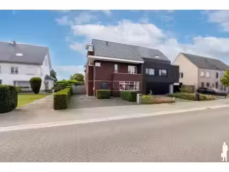 huis te huur in oud-turnhout met 4 slaapkamers