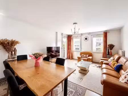 vente appartement 4 pièces 84.9 m² à saint-genis-pouilly (01630)  387 000 €