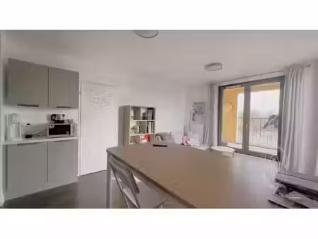 exclusivite - deux pieces avec terrasse