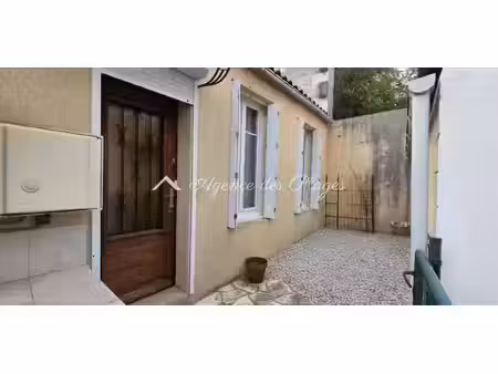 maison a saintes