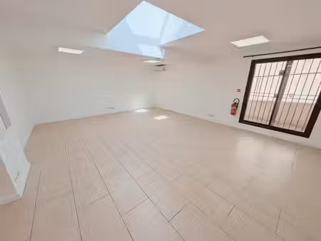 location bureaux 42m²