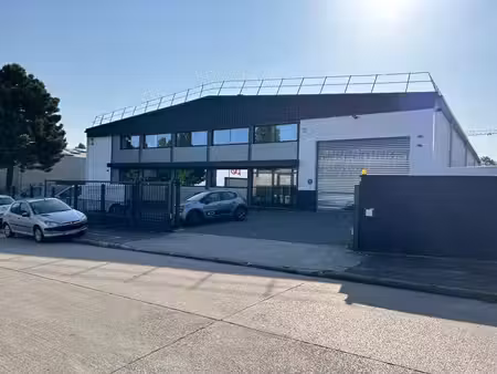 vente local d’activités morangis 91420 1898m²