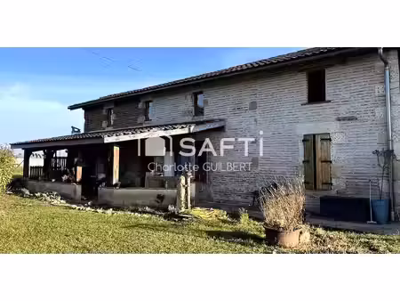 maison t4 3 chambres jardin et séchoir à tabac